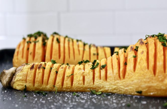 SIMPLE ROASTED HASSELBACK BUTTERNUT SQUASH